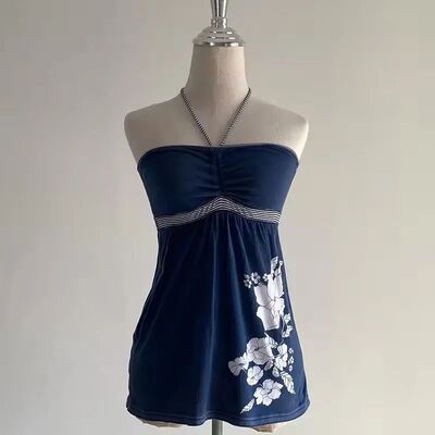 纯色花朵印花挂脖上衣