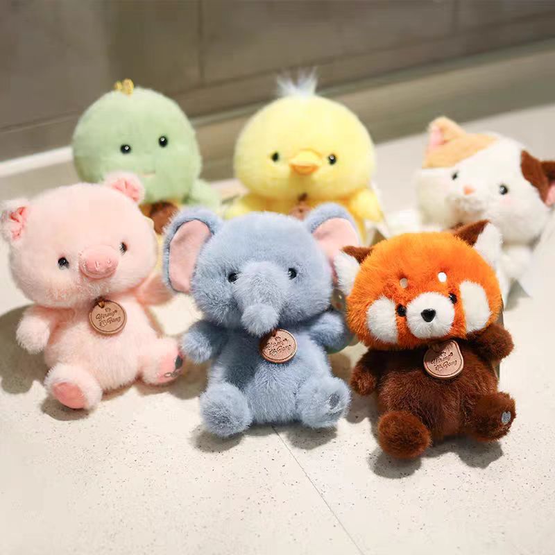 可爱桌伴娃娃小摆件毛绒玩具陪伴玩偶卡皮巴拉公仔熊猫生日礼物女