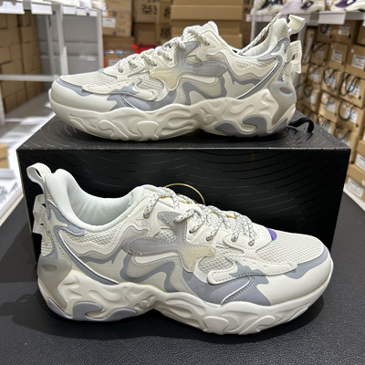 鸿星尔克奇弹跑鞋2025新款小白鞋男时尚减震运动鞋11122302406