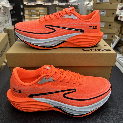 鸿星尔克男鞋2025冬季新款男鞋休闲运动鞋透气跑步鞋11125403159