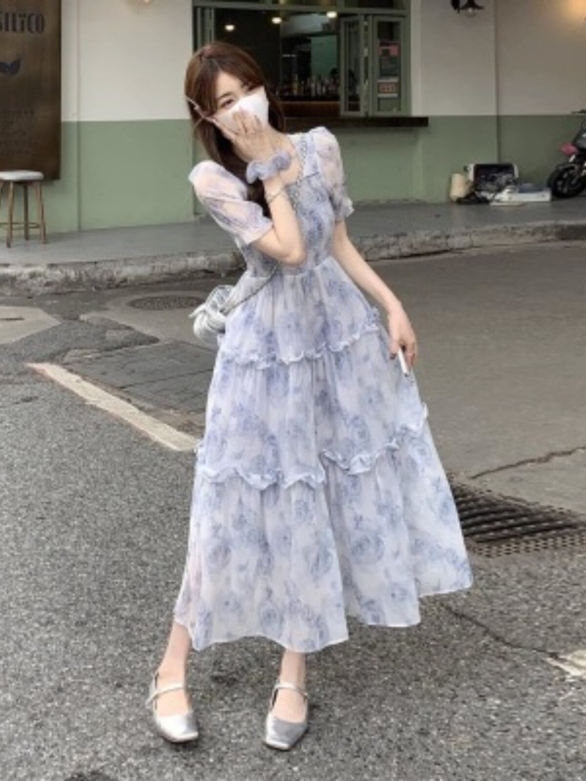 핫맘스타일 아웃핏 수유복 스퀘어넥 꽃무늬 원피스 슬림한 허리 젠틀한 스타일 산후수유복 여름