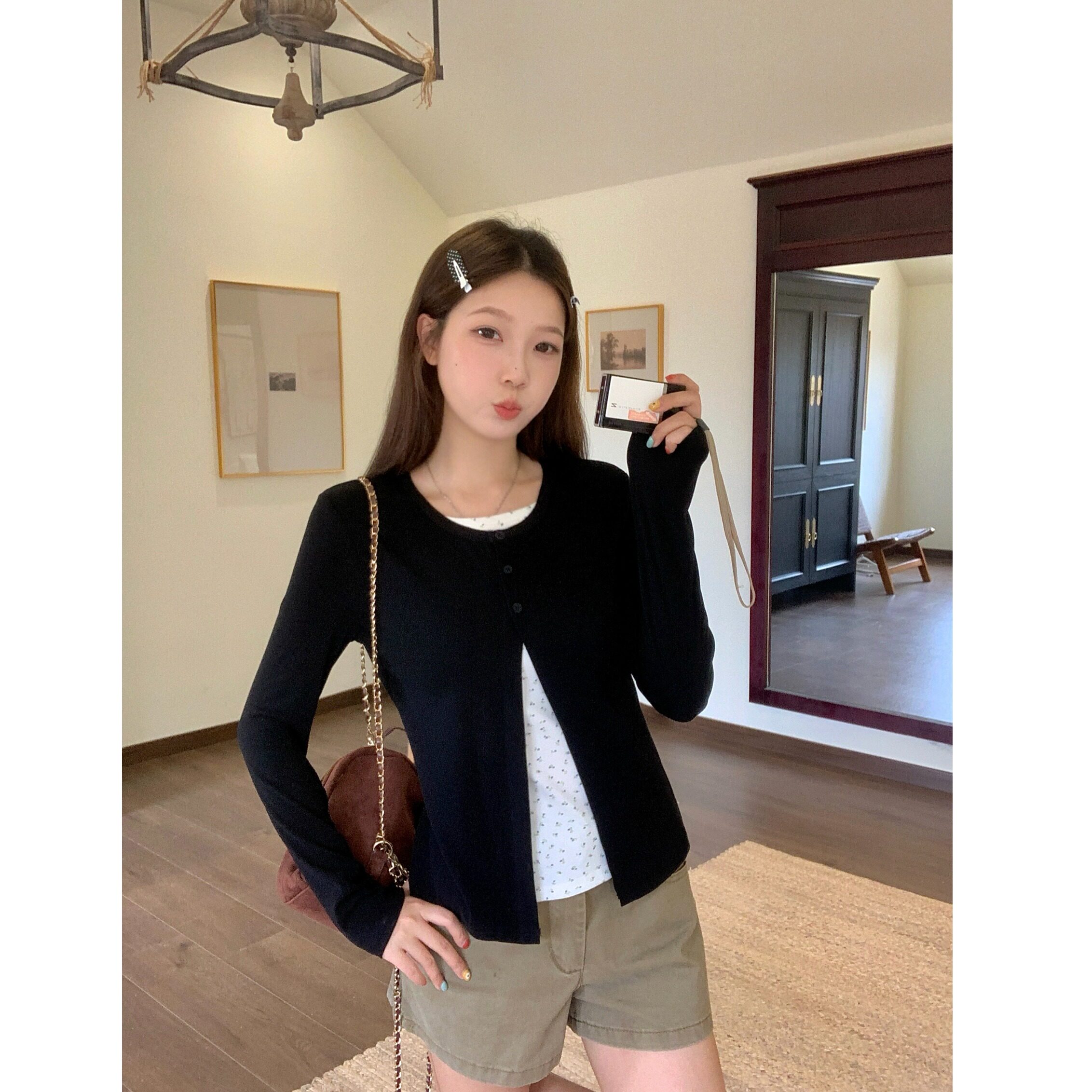 秋季碎花拼接假两件辣妈款外出哺乳长袖大码显瘦T恤产后喂奶上衣