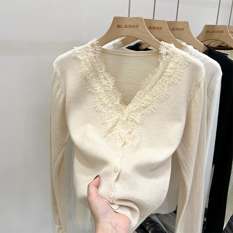 蕾丝V领辣妈款外出哺乳针织开衫