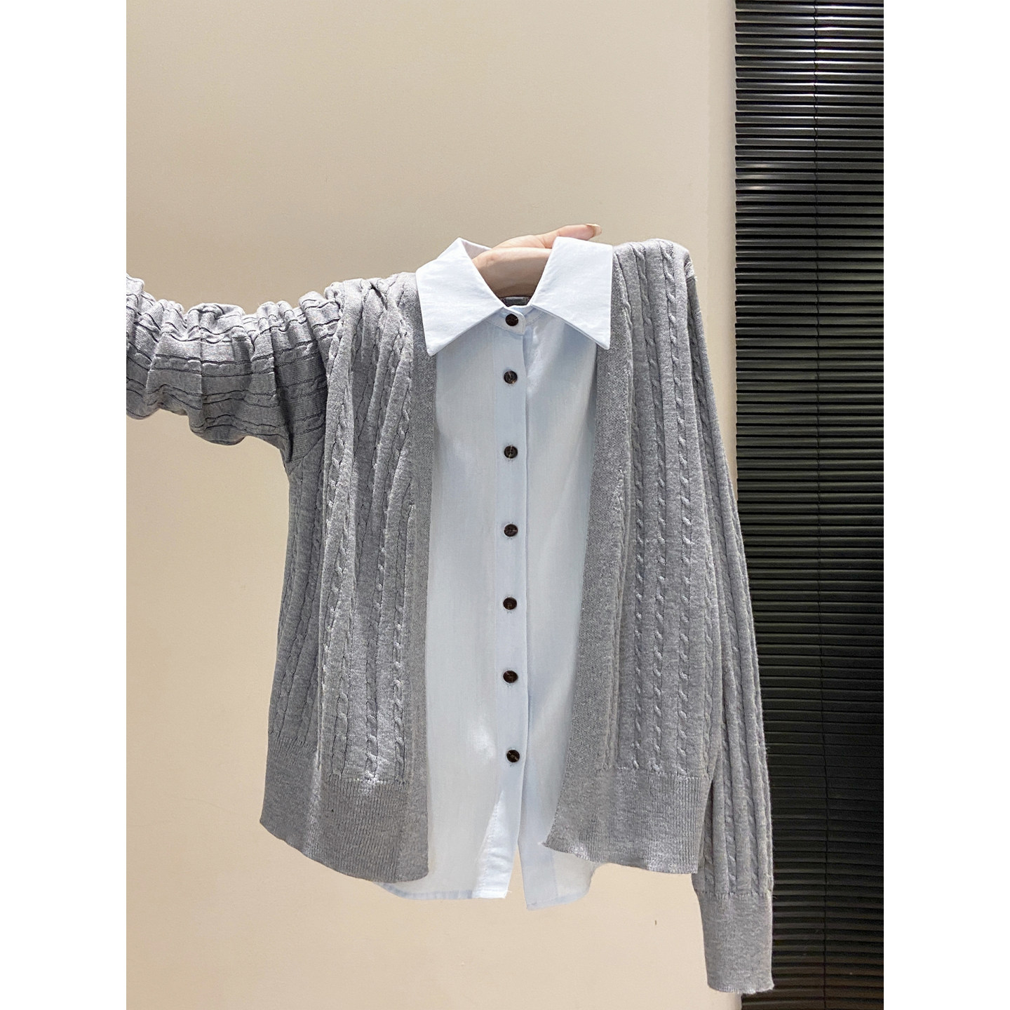 秋冬韩系拼接假两件哺乳针织开衫