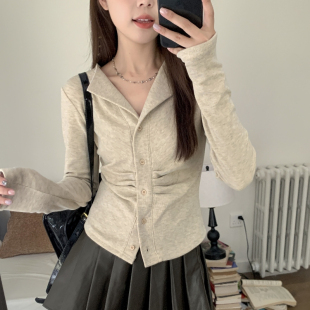 显瘦产后喂奶长袖 上衣polo领修身 T恤 辣妈外出哺乳打底衫 秋冬新款