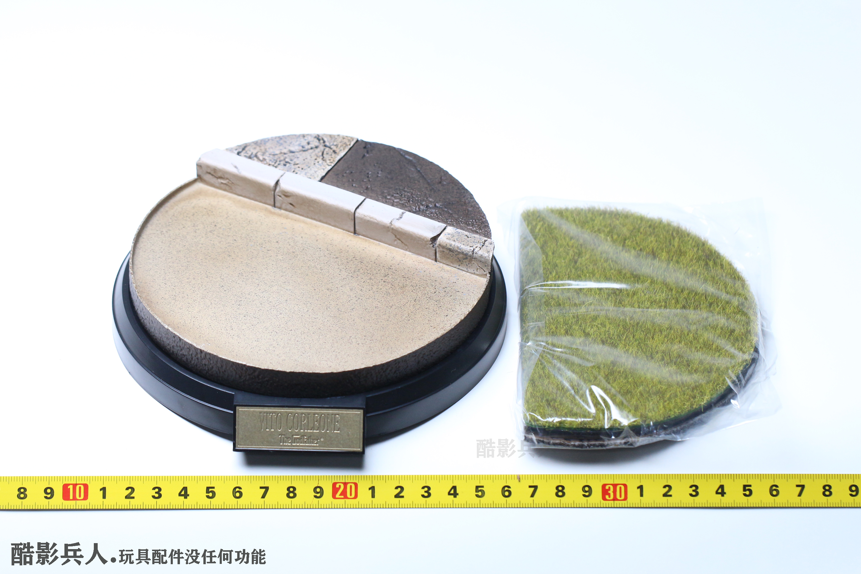 DAMTOYS DAM DMS033 1/6 教父 维托 科莱昂 流金岁月版 地台 人偶