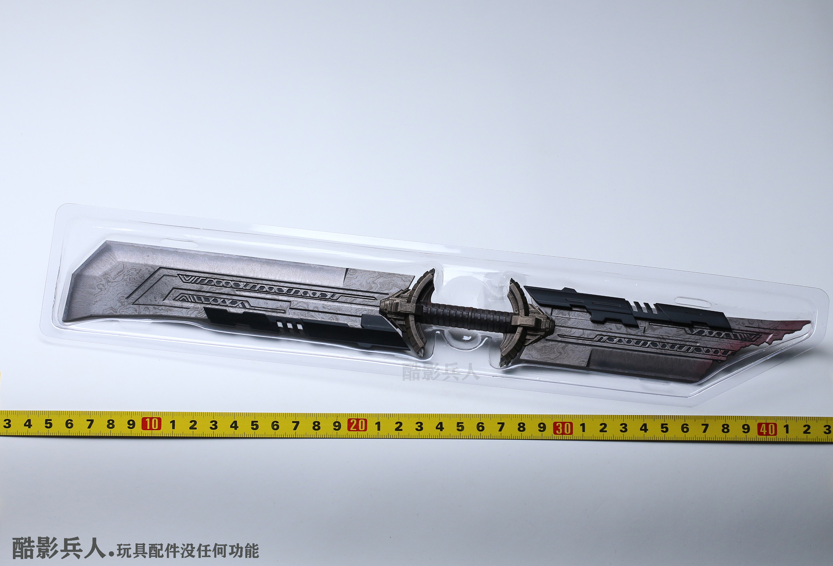 Hottoys HT 1/6 MMS564 复联4 终局之战 灭霸 4.0 战损版 刀 人偶