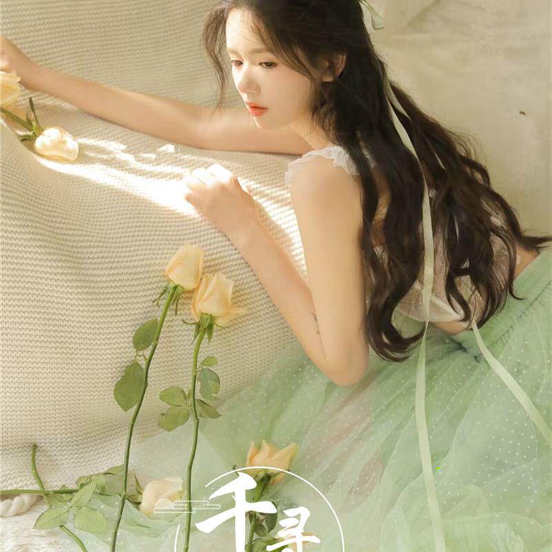 影楼主题夏季小清新氛围感清纯少女纯欲风个人肖像艺术照摄影服装