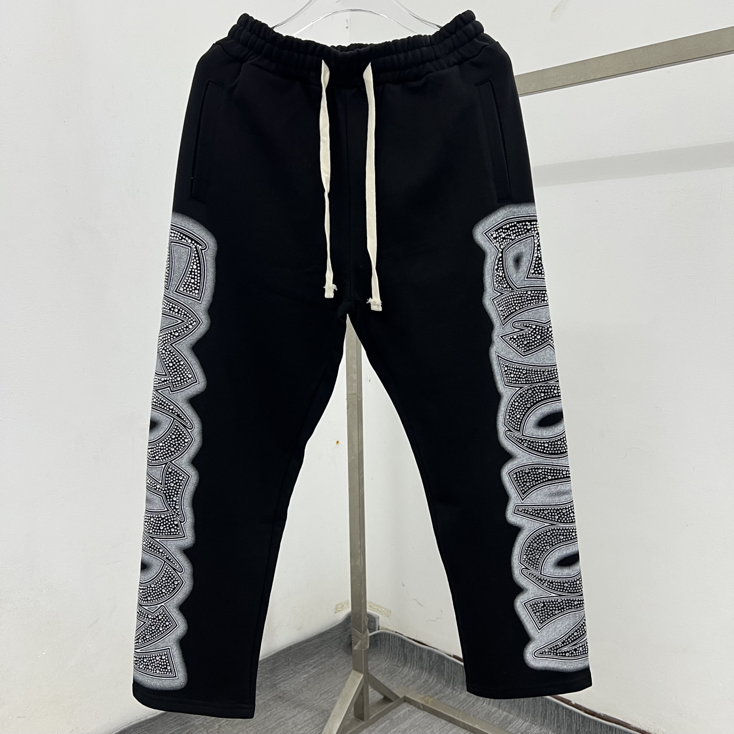 美式嘻哈烫钻字母宽松直筒休闲裤