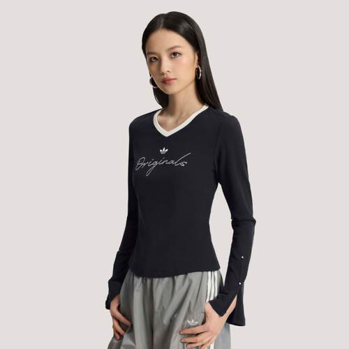 Adidas三叶草女子修身显瘦刺绣logo休闲运动长袖T恤KS2381/KS2382