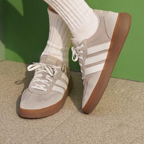 Adidas/阿迪达斯男鞋女鞋夏季新款运动休闲T头鞋板鞋德训鞋JQ6676