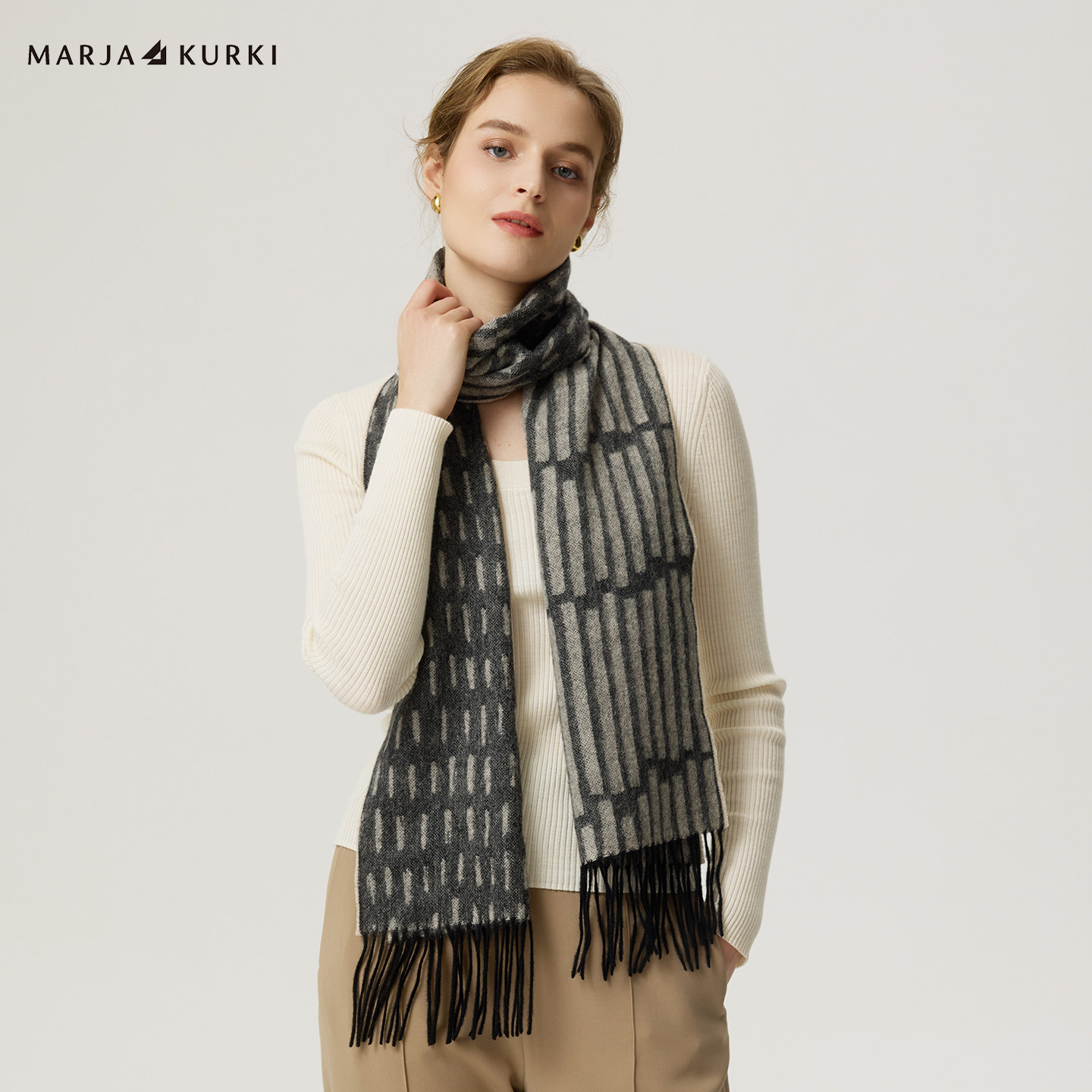 MARJAKURKI玛丽亚古琦羊毛羊绒围巾女冬季保暖围脖男女同款礼盒装,服饰配件/皮带/帽子/围巾,围巾/丝巾/披肩,淘宝优惠券,粉丝福利购,淘宝优惠卷