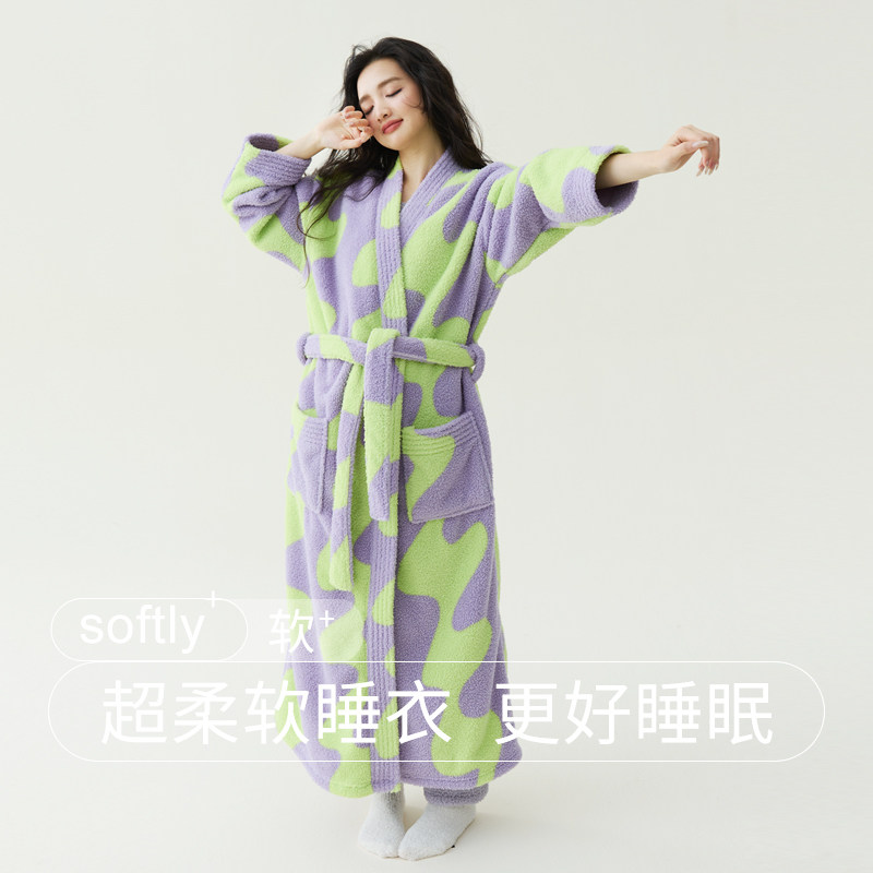 新款睡袍女秋冬季珊瑚绒抗静电浴袍睡衣套装加长加厚款冬天浴衣晨