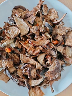 湖南长沙特产茄子皮干酱茄子手工坛子卜茄子咸茄子腌菜宁乡新货