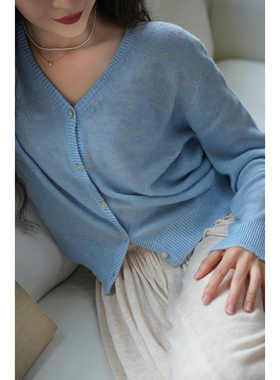 Chings 法式复古百搭纯色小宽松 秋保暖纯色V领羊绒针织开衫