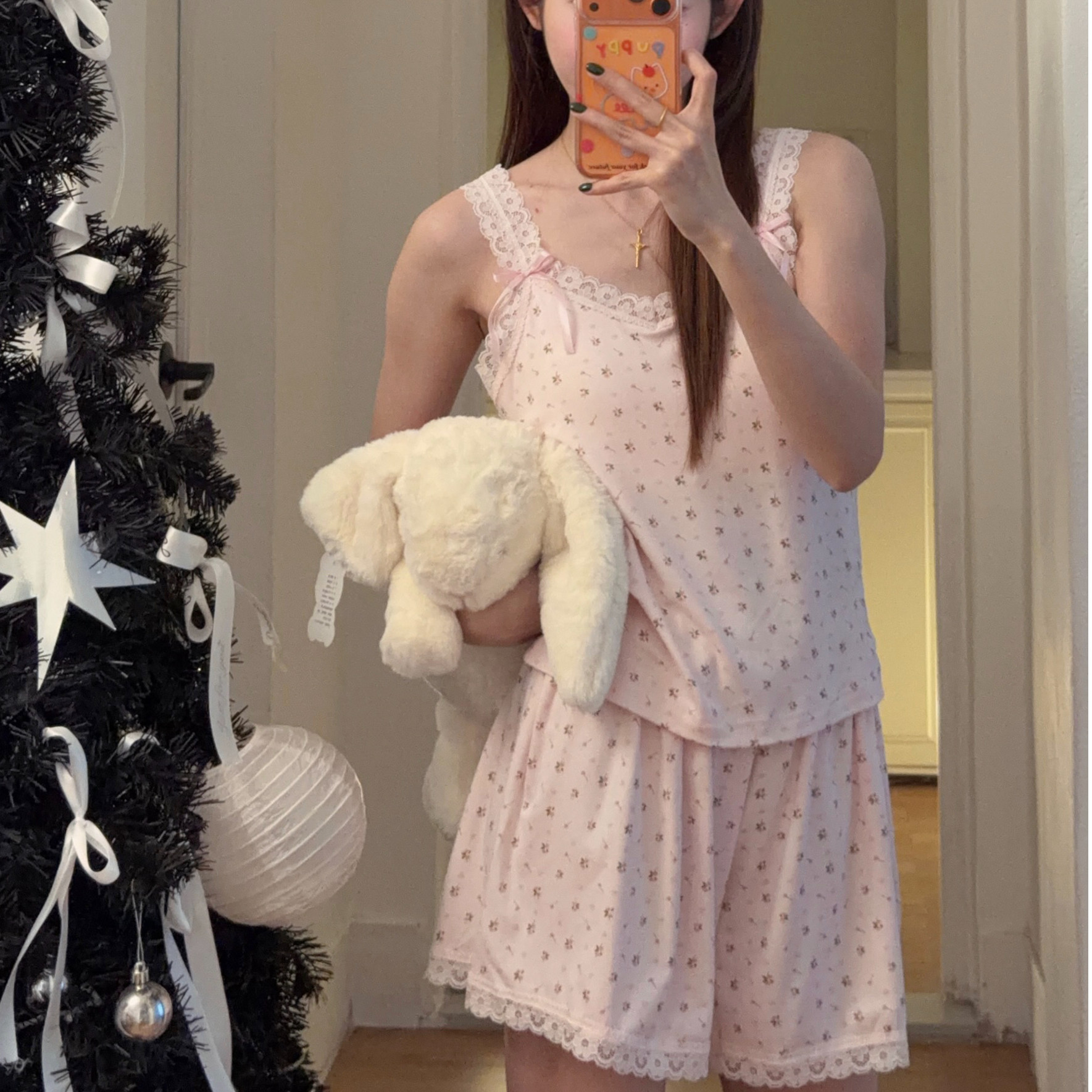 莫代尔带胸垫碎花蕾丝吊带睡衣女