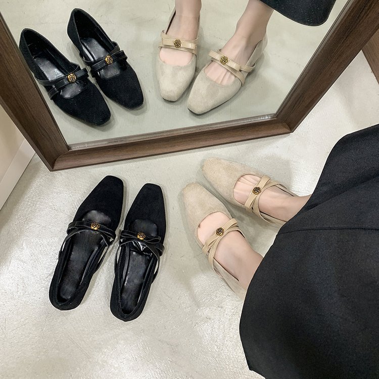 绒面山茶花蝴蝶结玛丽珍鞋女2026秋季新款复古浅口法式温柔风单鞋
