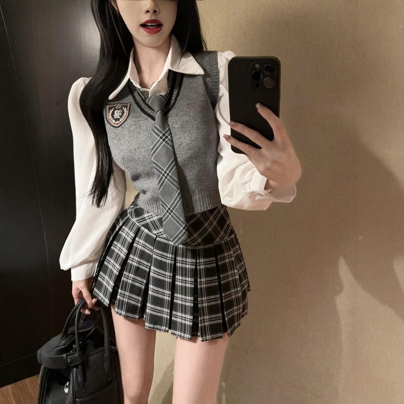 春秋冬jk制服套装女学院风美式甜美高级感长袖上衣叠穿马甲三件套