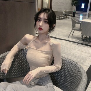 网红直播衣服女主播服上镜超仙性感设计感方领一字肩长袖网纱上衣
