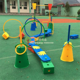 感统万象组合配件体能棒体能圈方砖全砖手印脚印雪糕桶平衡桥板