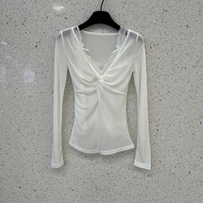 南油纯欲风蕾丝拼接两件套T恤