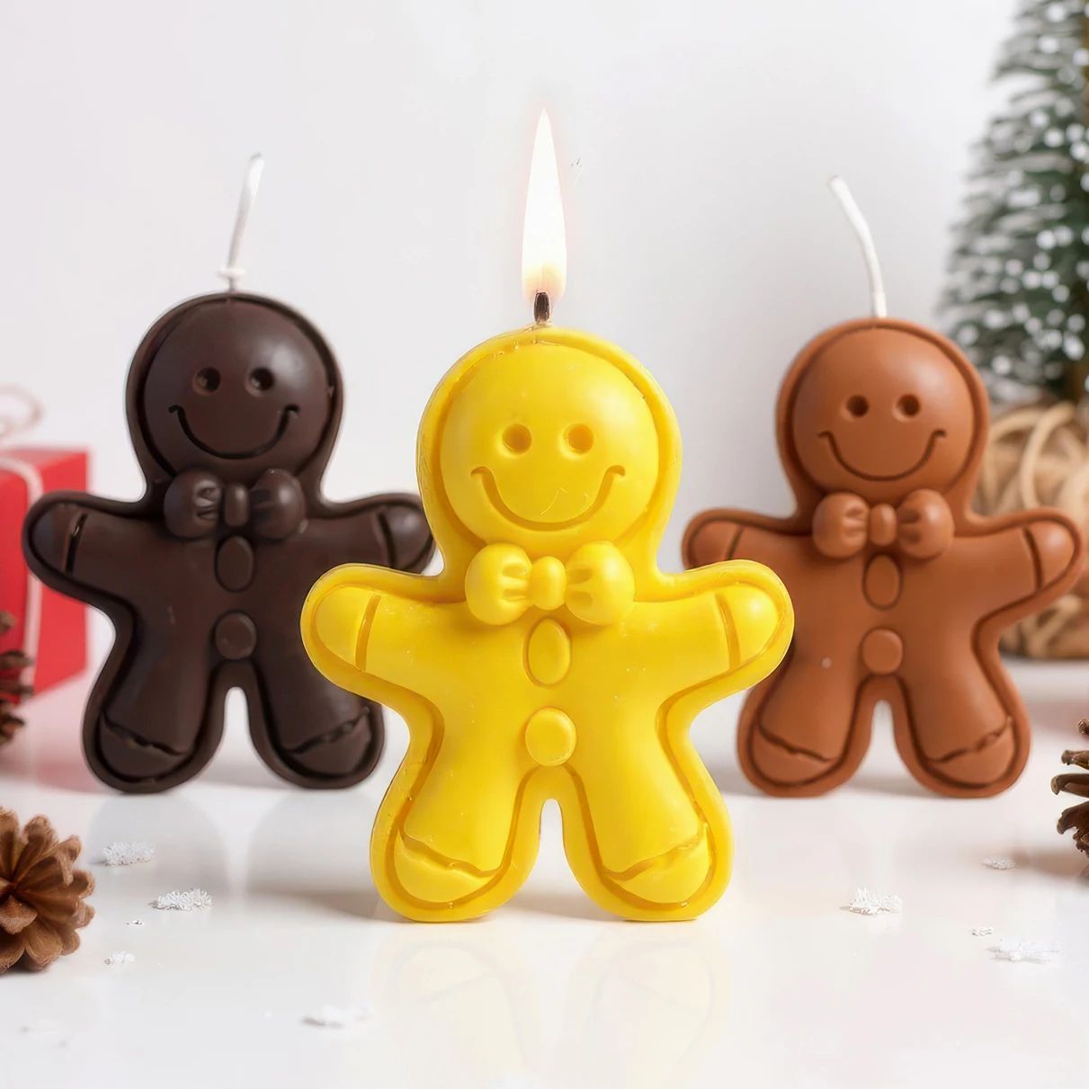 Christmas Gingerbread Man Scented Candle, Cute Decorative Ar