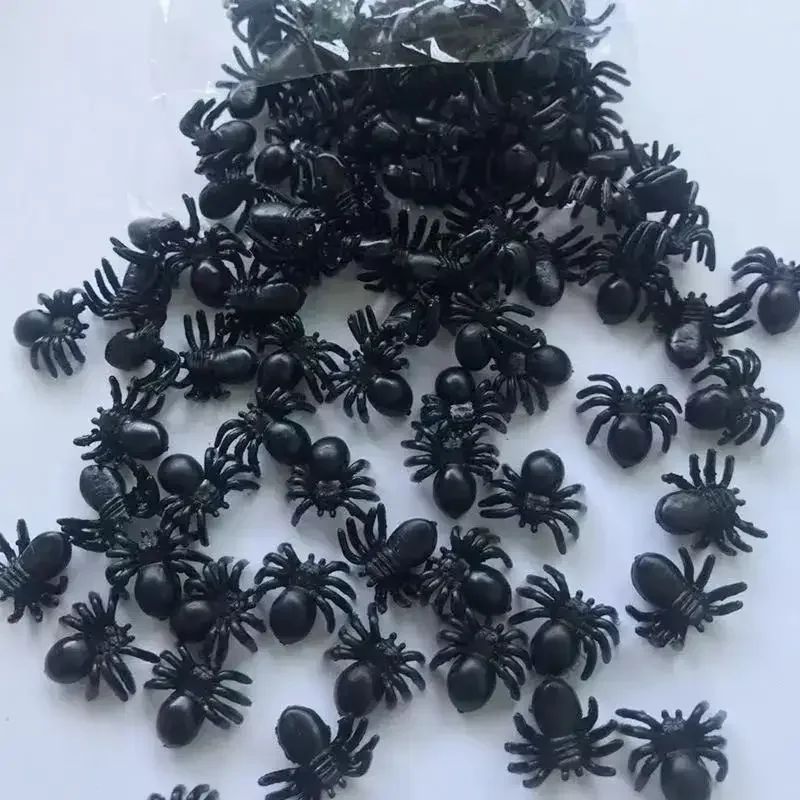 50/20pcs Mini Spider Novelty Funny Joke Prank Plastic Fake S