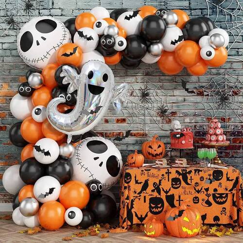 94 piece Halloween balloon wreath arch set with black and or