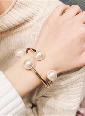 欧美不规则珍珠弹簧手镯女生复古金属质感手环时尚个性百搭手饰