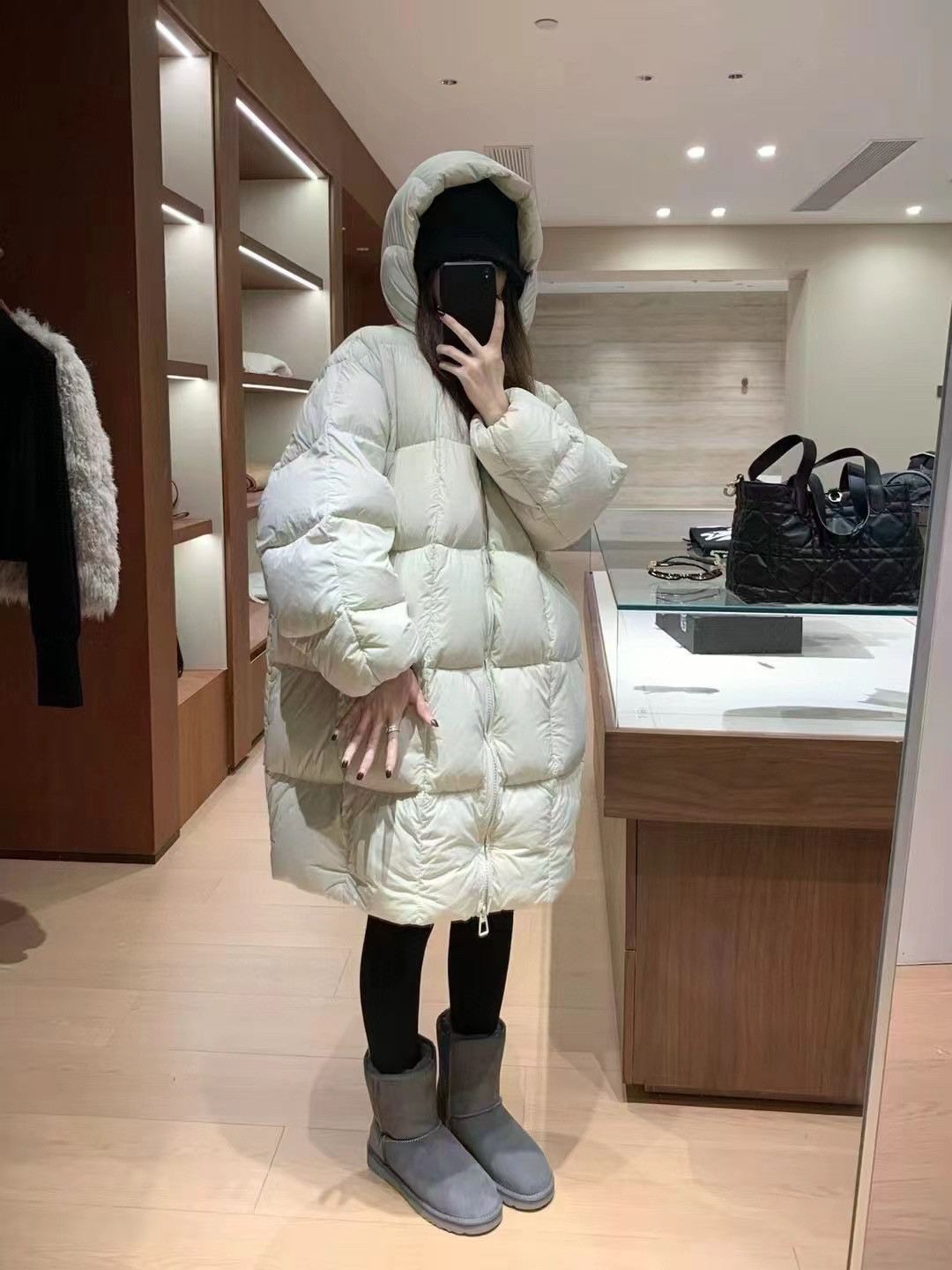 韩系连帽中长款白鸭绒羽绒服女2025冬新款宽松加厚保暖面包服外套