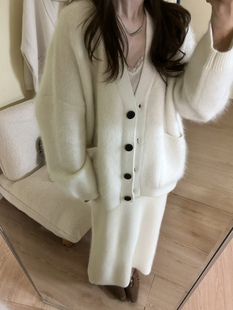 韩系慵懒风软糯高品质浣熊绒毛衣女25秋冬新款显瘦单排扣加厚外套