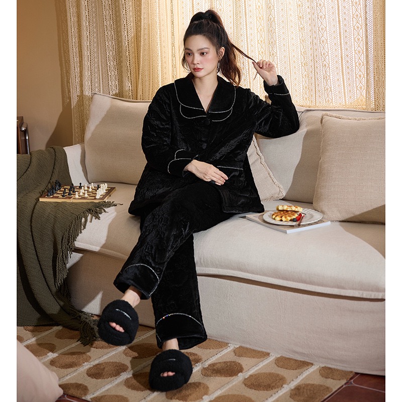 新女冬季三层夹棉加厚睡衣家居服
