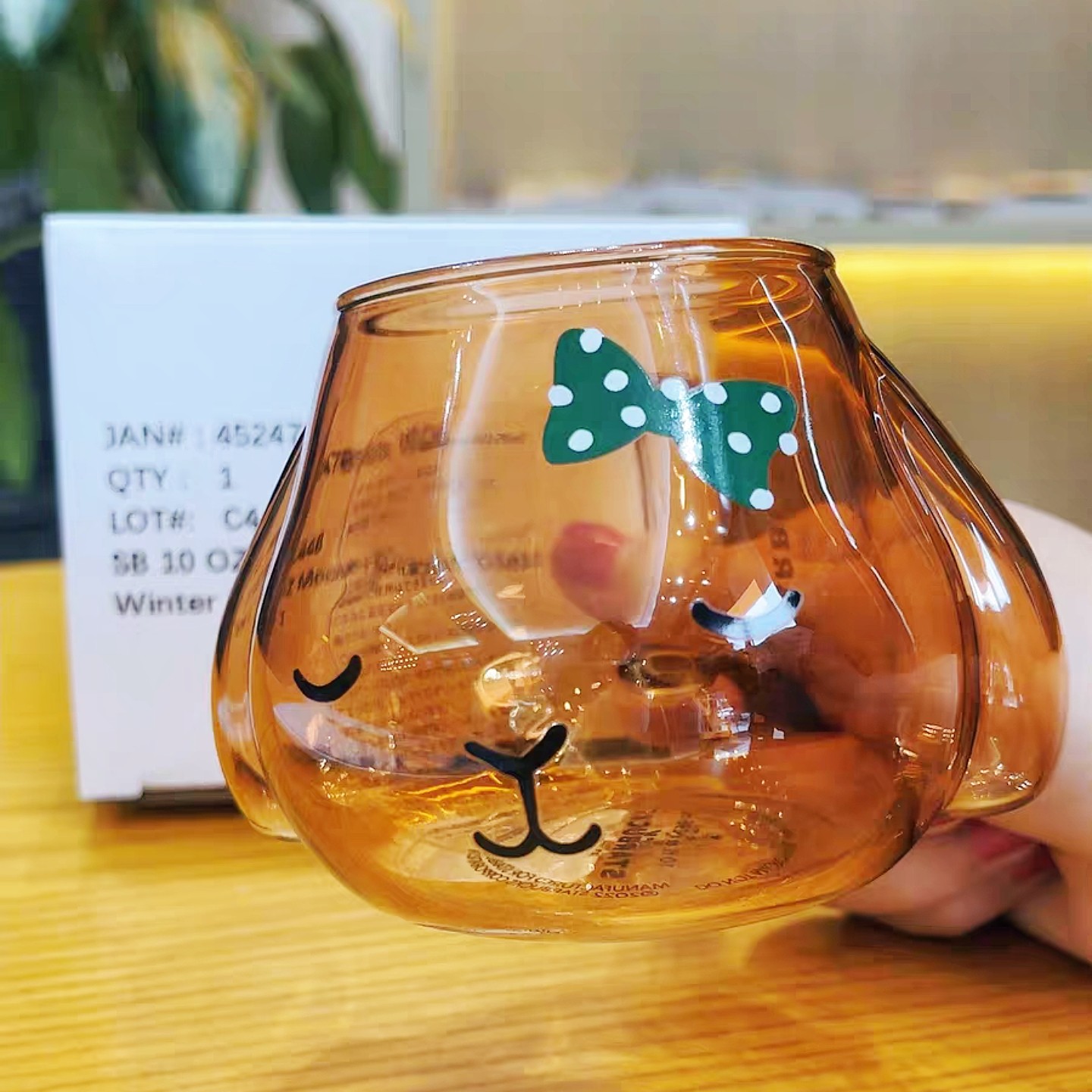 星巴克清仓特价优惠可爱卡通兔子造型玻璃水杯创意个性办公桌面杯