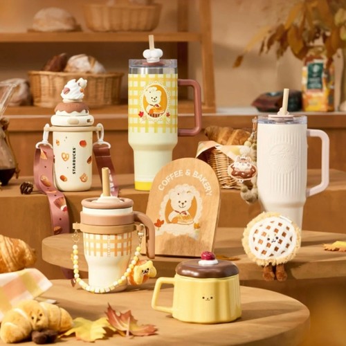 星巴克杯子2025秋日小熊甜品屋系列双饮口不锈钢把手随行杯配挂件