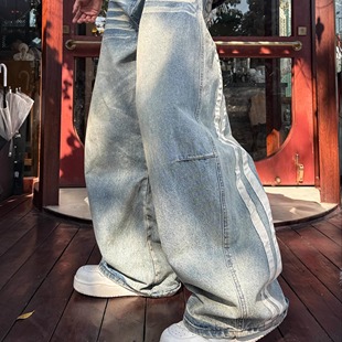 贴布情侣潮牌ins韩系 宽松阔腿弯刀裤 浅蓝色牛仔裤 男宽松水洗美式