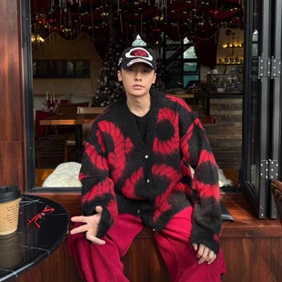 获衣局圣诞氛围感红色复古针织毛衣秋冬加厚宽松麻绳撞色开衫 外套