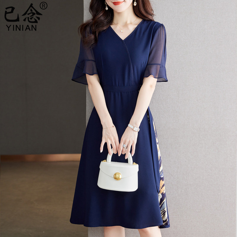 正品母亲节妈妈夏装洋气连衣裙中年轻女士短袖2025新款中老年端庄