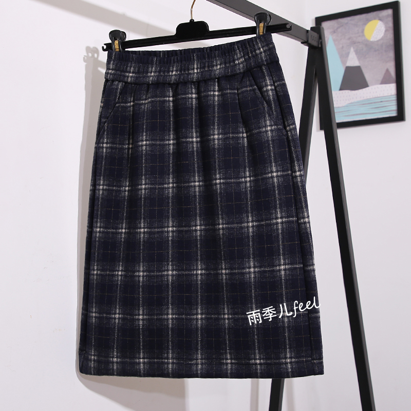 2025今年流行的爆款格纹半身裙