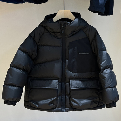 简历童装三防黑色连帽羽绒服