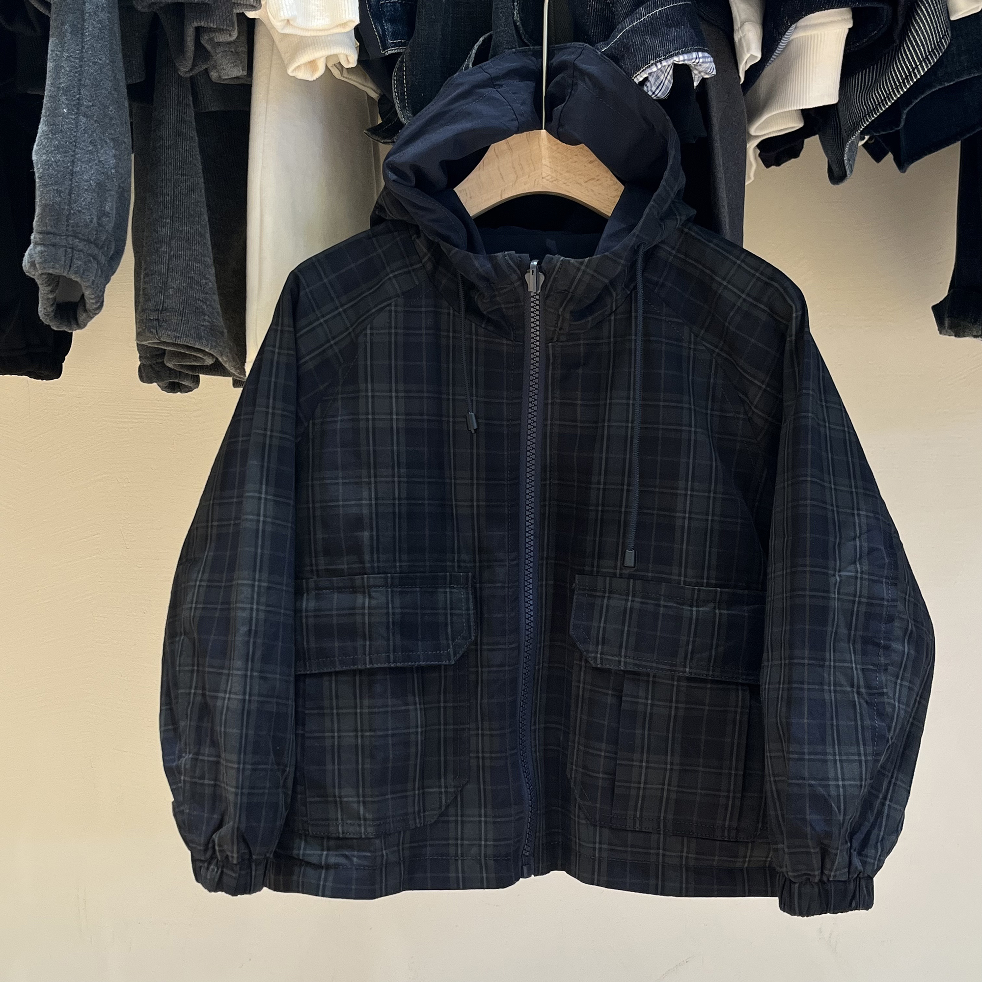 RESUMEHOME童装春秋宝宝纯棉格子帅气帽衫儿童双面穿工装连帽外套