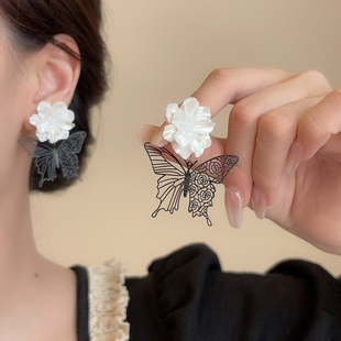 优雅复古夸张蝴蝶花朵耳环时尚轻奢高级感法式耳坠蚊香盘耳夹无洞