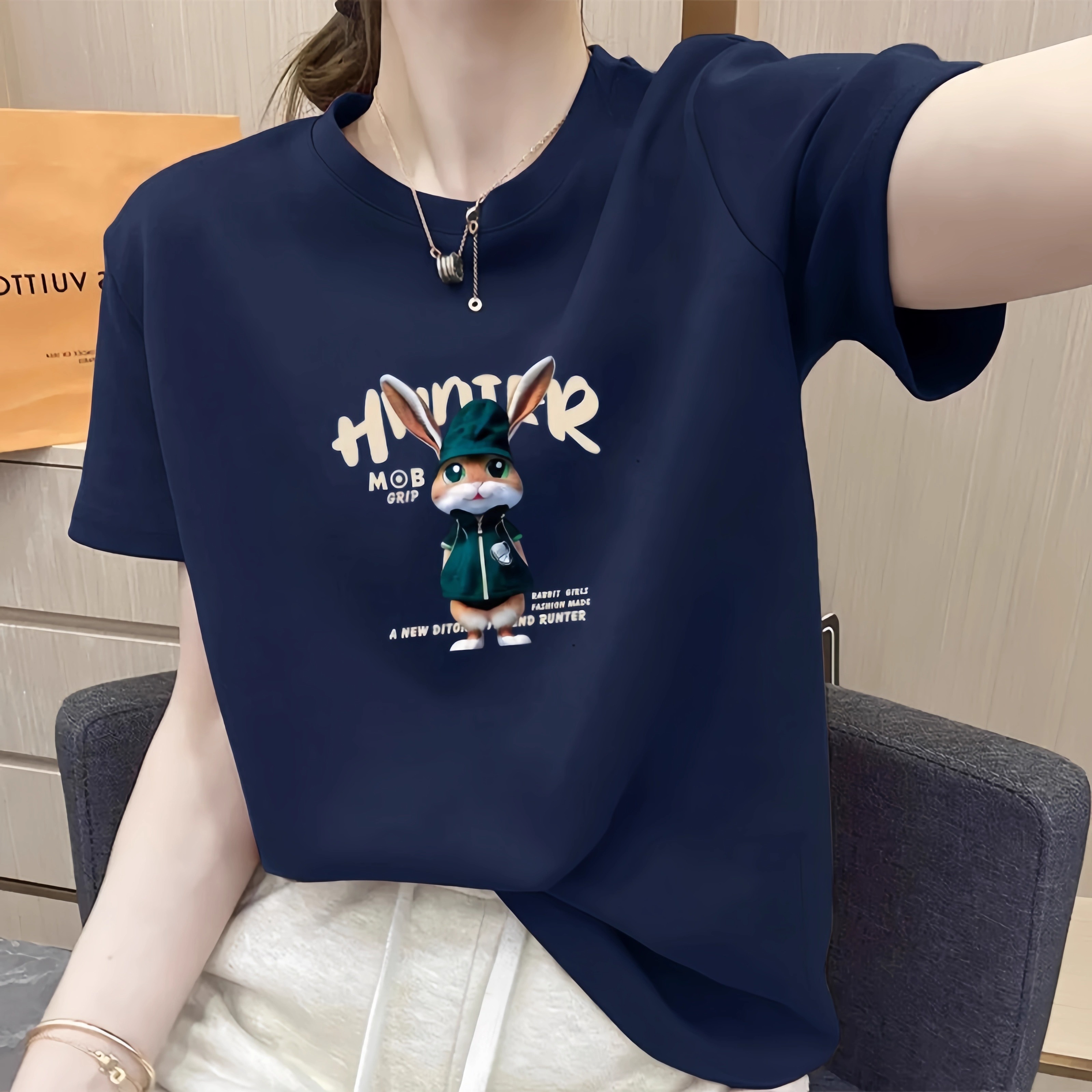 卡通兔子印花短袖T恤女