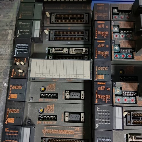 A172SENC,A1SH42,A1SJ61BT11模块 议价