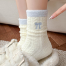 珊瑚绒袜子女秋冬中筒加绒加厚保暖睡眠居家白色地板袜长筒毛绒