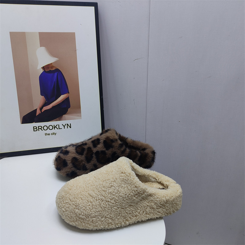 清仓断码新款保暖加绒增高包头拖