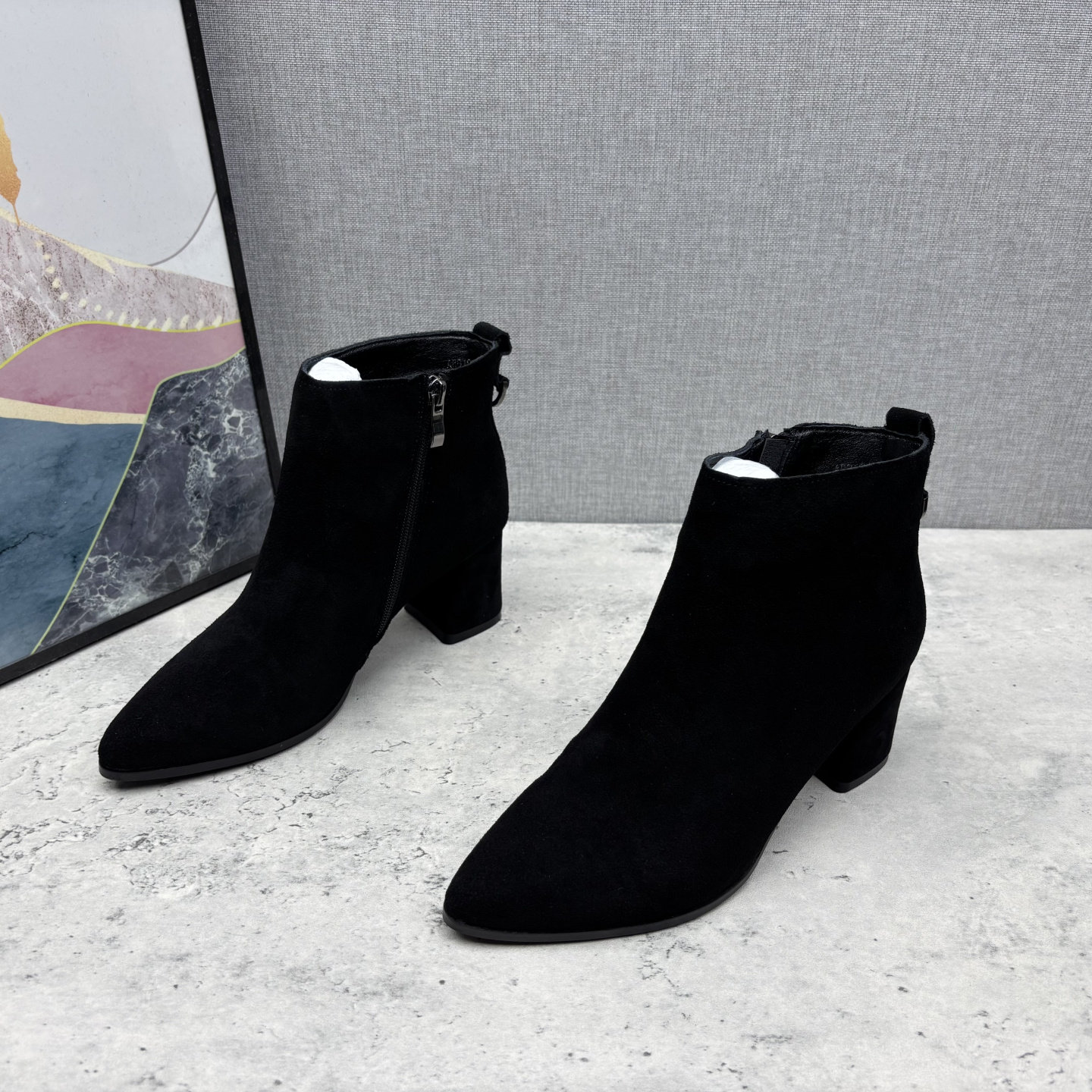 真皮短筒尖头粗跟磨砂牛皮单棉鞋