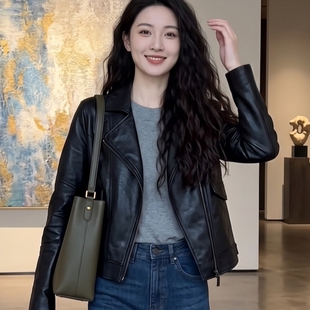 2026春秋季新款设计感西装领短款皮衣女黑色宽松通勤百搭显瘦外套