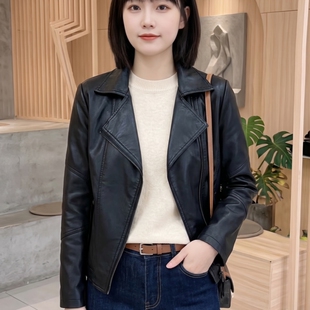 黑色短款皮衣外套女2026春秋季新款宽松机车风翻领酷飒长袖皮夹克