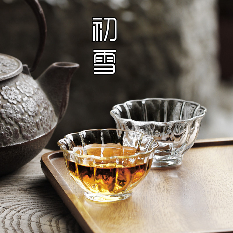 初雪功夫茶杯玻璃透明小杯子闻香荼杯日式纯手工花瓣品茗杯闻香杯