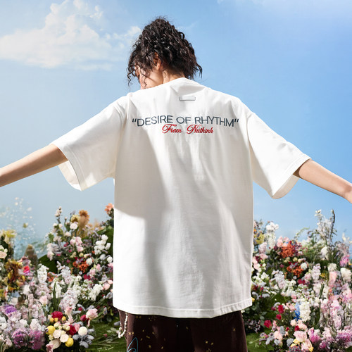 Nuthink美式多巴胺刺绣字母T恤女